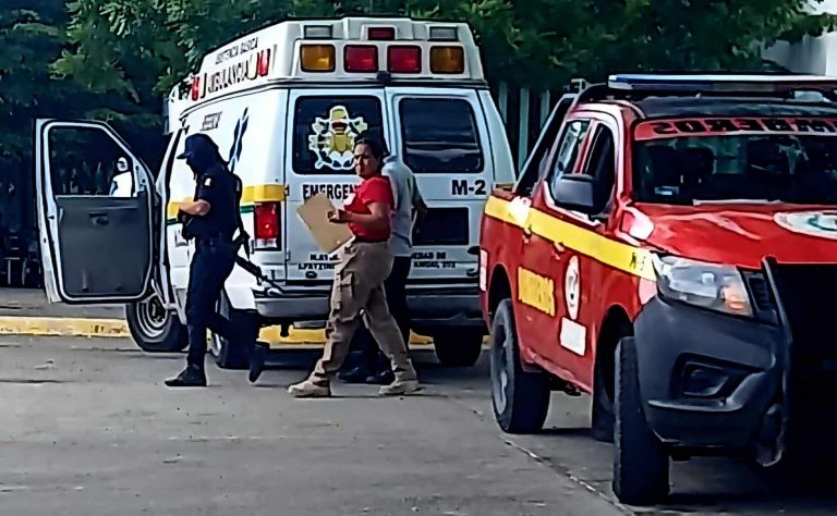 Un muerto y dos heridos, saldo de agresión armada, en Apatzingán