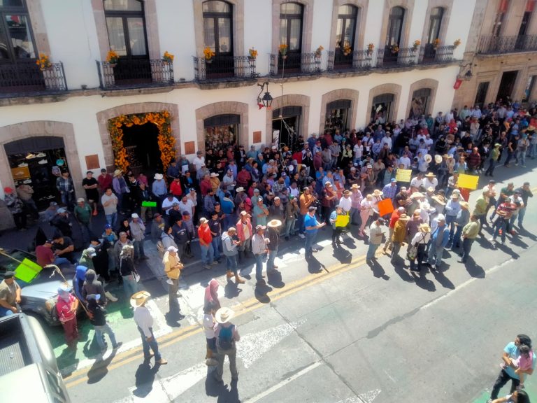 Agricultores acusan olvido del campo; reclaman precios de garantía y apoyos perdidos