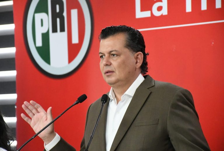 PRI urge al PAN a definir alianza o hacerse a un lado; “ya no peloteen el tema”, reclama Guillermo Valencia