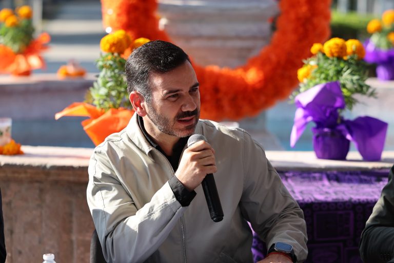 Prioriza ayuntamiento garantizar orden en las celebraciones del Día de Muertos