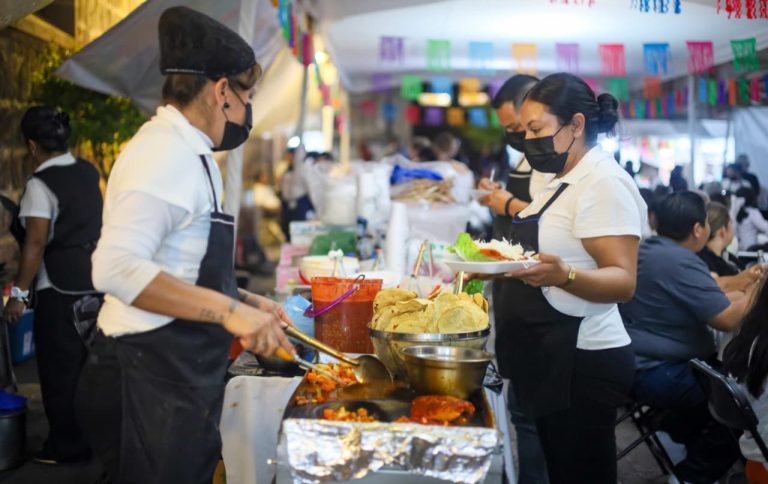 Arranca el Festival de la Enchilada y la Corunda