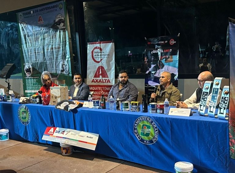 Doble torneos de golf por aniversario del Club Campestre Erandeni