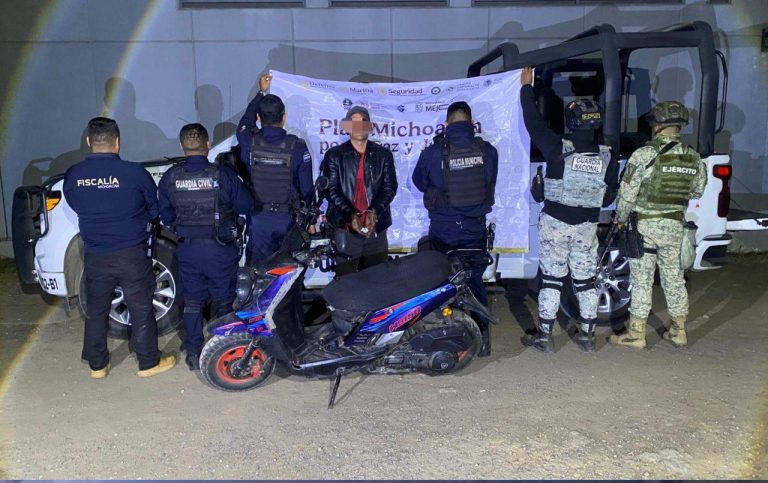 Motociclista es detenido con varias dosis de cocaína, en Uruapan 
