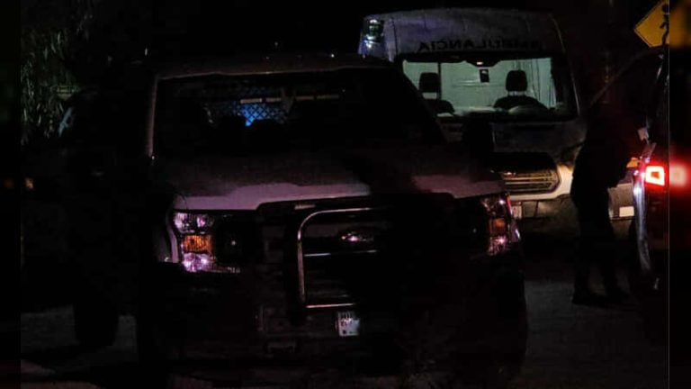 Muere joven motociclista tras ser atropellado en persecución en Apatzingán