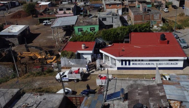 Entregan rehabilitación de la Unidad Médica Municipal «Ricardo Flores Magón»