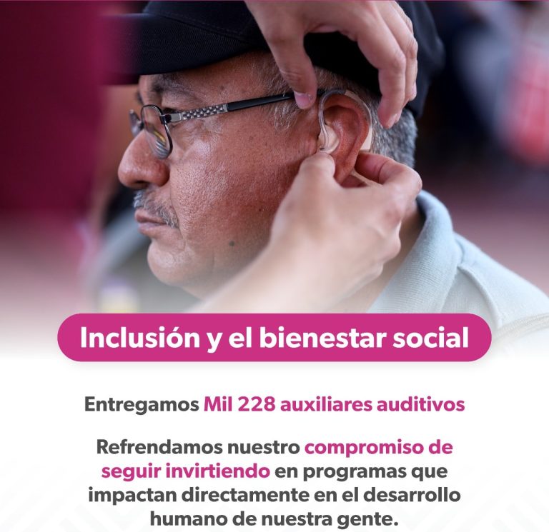 Entregan mil 228 auxiliares auditivos gratuitos