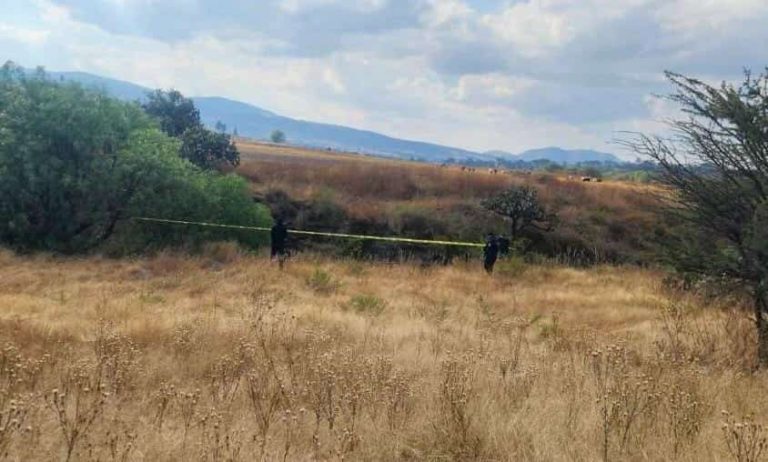 Adulto mayor muere al caer a barranco de Maravatío