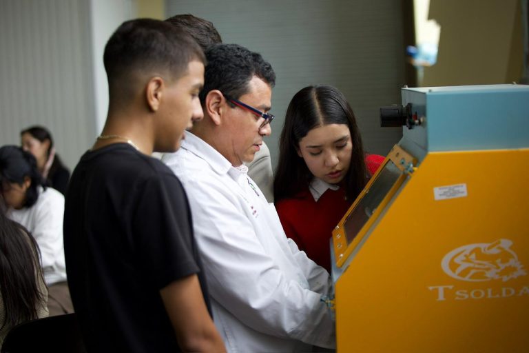 Se alista protocolo para uso ético de la inteligencia artificial en prepas y universidades: Iemsysem