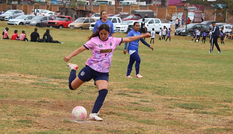 UMSNH se afianza en el liderato de la Liga Municipal