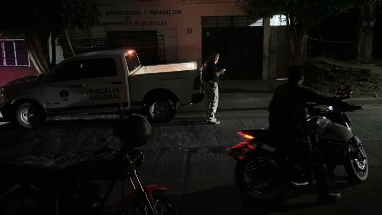 Hallan a hombre muerto, con huellas de violencia en vivienda de Uruapan