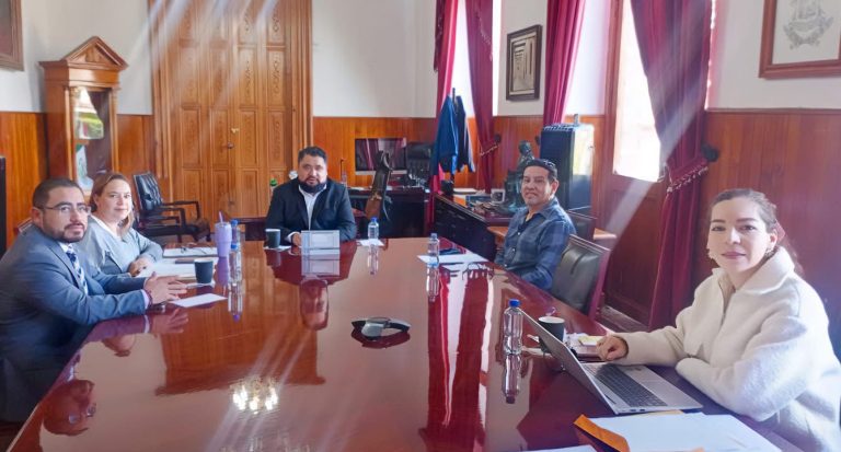 Separan de su cargo a juez electo tras denuncia por acoso sexual