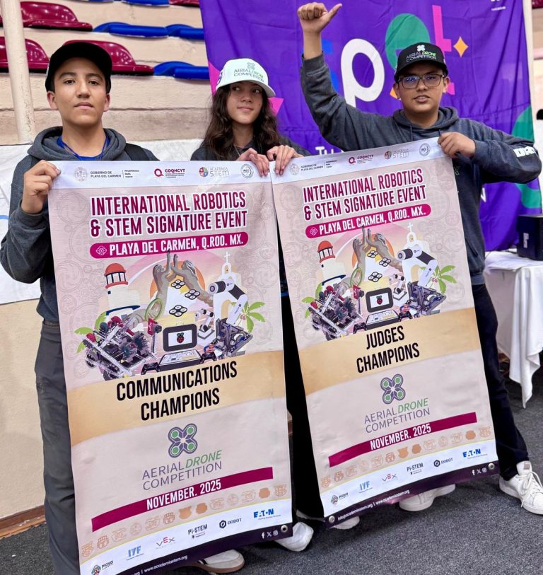 Adolescentes de Centro Spot del DIF Morelia resultan ganadores en torneo internacional de drones