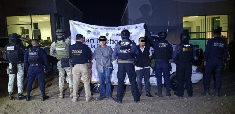 Detienen a dos presuntos extorsionadores en la carretera «libre» Uruapan-Pátzcuaro