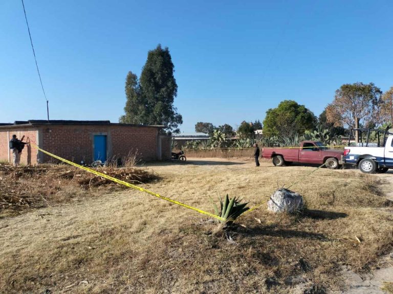 Hallan a hombre asesinado en la región de Epitacio Huerta