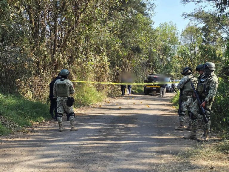 Hallan a hombre ejecutado a la orilla de una brecha de San José del Cerrito, Morelia