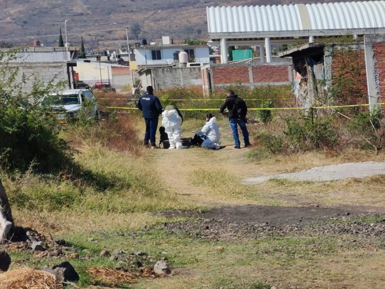 Hallan a joven asesinado dentro de domicilio en obra negra al norte de Morelia