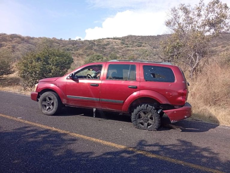 Un atacante abatido y dos policías municipales heridos, tras enfrentamiento de Apatzingán