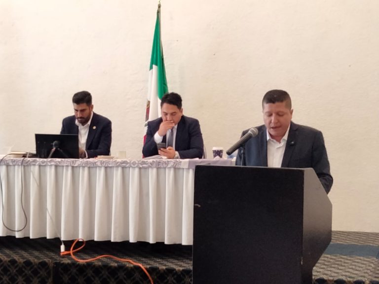 Vicente Gómez propone instalar veterinarias públicas gratuitas para atender a perros y gatos