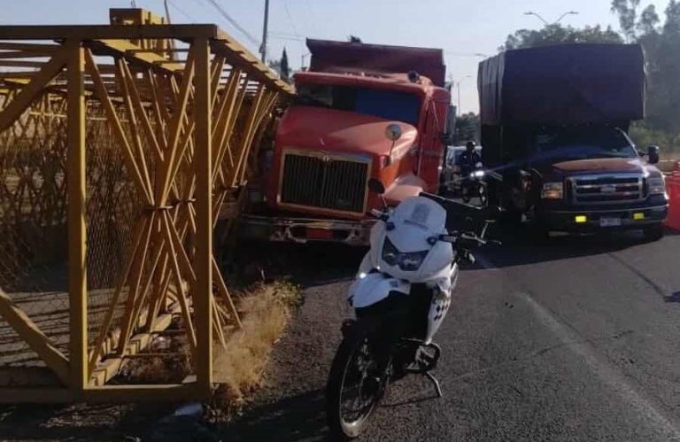 Primer accidente por modificación de circulación vial en Lomas de la Maestranza