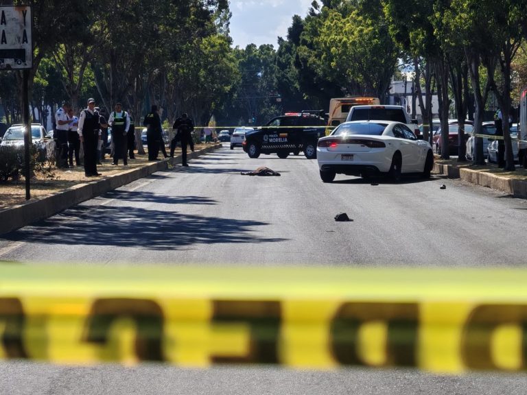 Adulto mayor muere atropellado por vehículo en Calzada La Huerta, Morelia