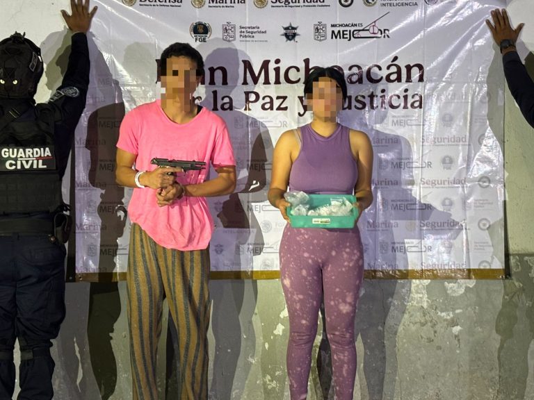 GC detiene a pareja en posesión de droga y una arma, en Uruapan