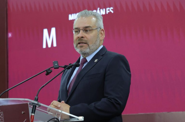 Bedolla condena homicidio de familia michoacana 