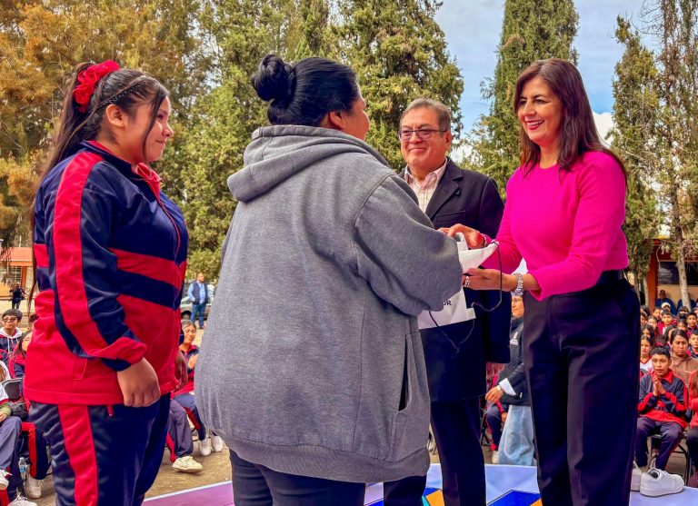 Jalo a estudiar, jalo por la paz llega a Capula