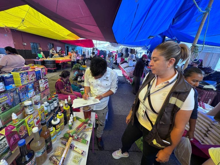 Alerta Cofepris sobre riesgos a la salud por compra y consumo de medicamentos robados