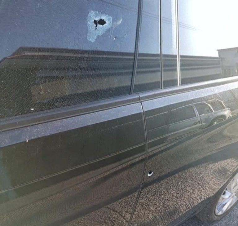 Empistolados en atacan balean y hieren a mujer, al oriente de Uruapan