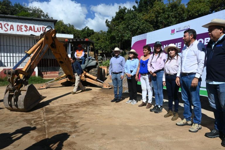 Arranca proyecto integral para llevar agua y energía a comunidad de Uruapan