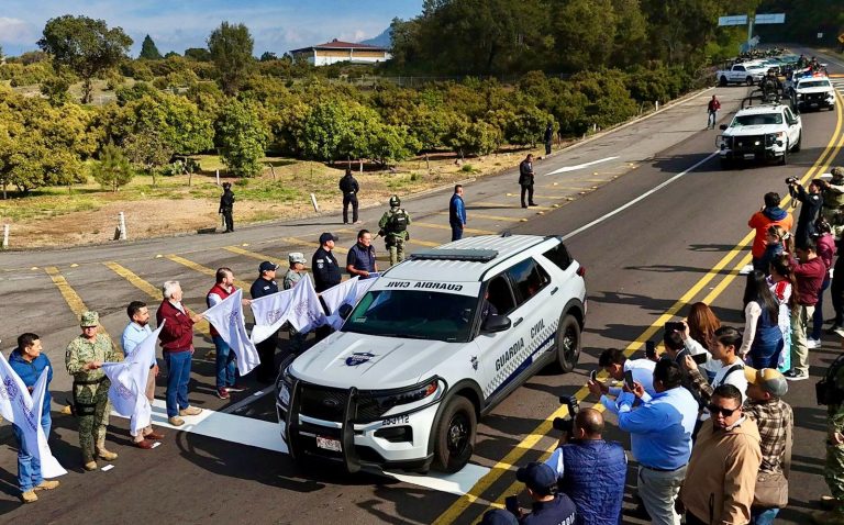 Bedolla transforma a la Guardia Civil en una policía profesional y equipada