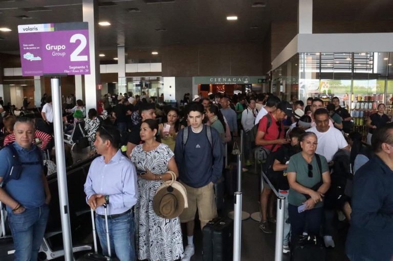 Incrementa 21% el flujo de pasajeros aéreos en Michoacán durante diciembre: Sectur