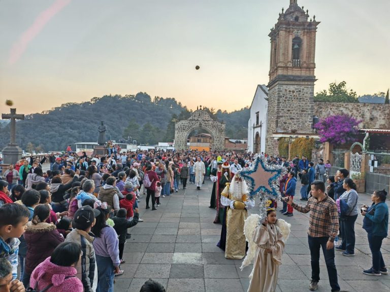 Los Reyes Magos llenaron de ilusión a las infancias de Pátzcuaro y Tlalpujahua: Sectur