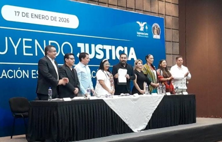 Capacitación y formación de juristas, propósito de adhesión del sector de Michoacán al movimiento Construyendo Justicia