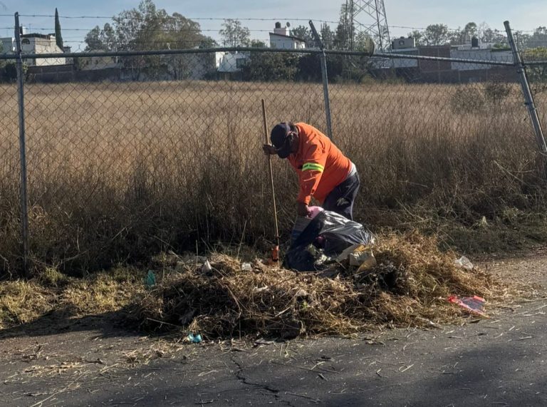 Realiza jornada integral de limpieza y mantenimiento en San José del Cerrito y avenidas cercanas