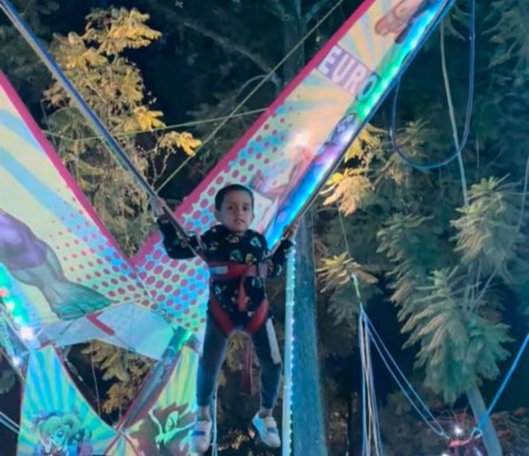 Habrá juegos mecánicos gratuitos para niños mañana 6 de enero en la Villa Navideña