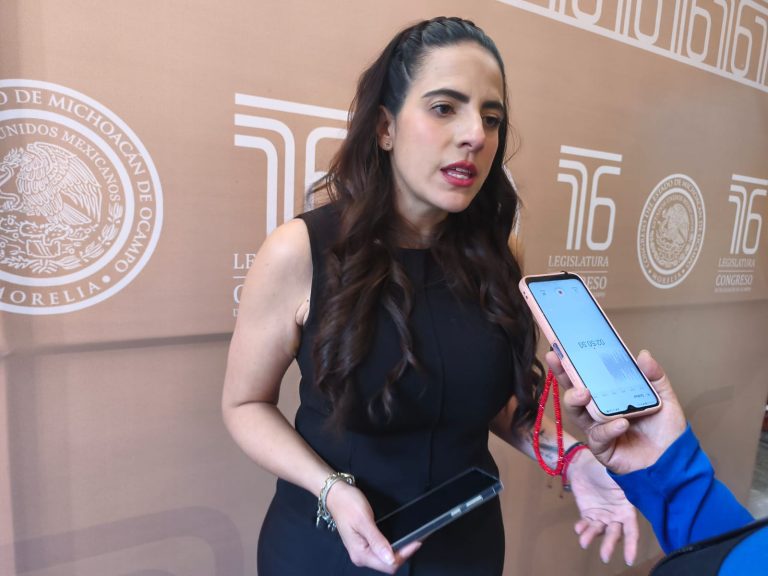 Bugarini acusa campaña de descrédito: “La oposición no está conforme con nada”