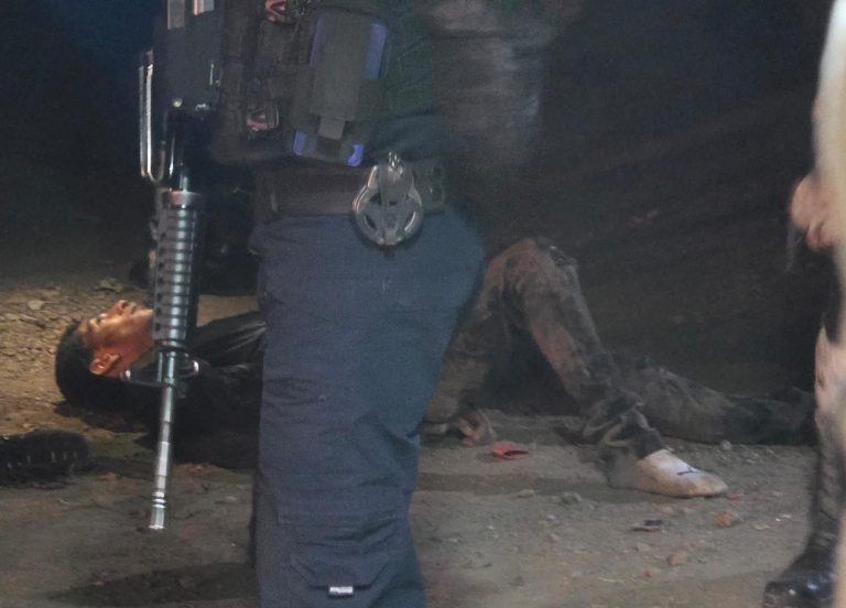 Motosicarios se enfrentan contra autoridades en Zamora; hay un muerto y un detenido