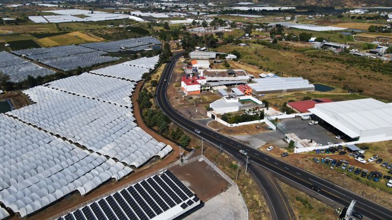 Michoacán construye sin generar deuda pública: SCOP