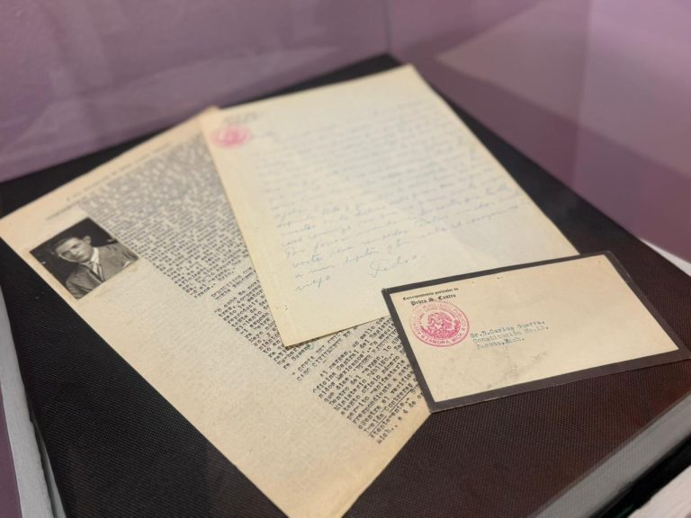 Inauguran exposición “Cuando el amor y el desamor se escriben” en el Palacio de Justicia