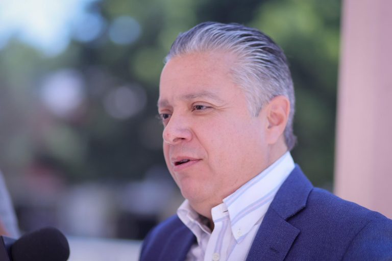 Va gobierno estatal por aporte federal del 50% para pago a nómina magisterial de Michoacán