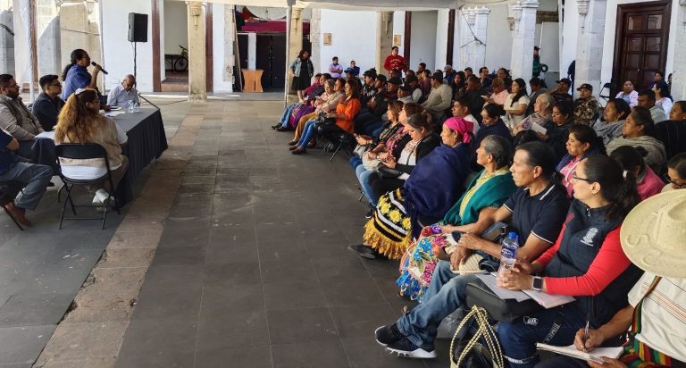 Avanzan preparativos del Tianguis Artesanal de Domingo de Ramos en Uruapan