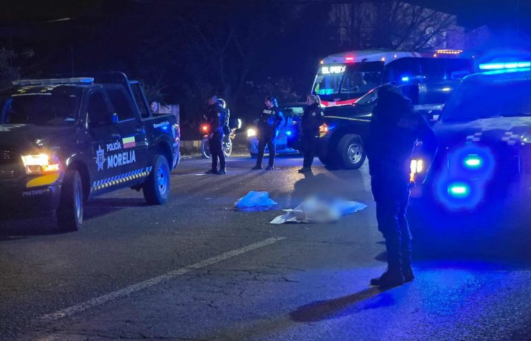 Peatón muere atropellado en la avenida Madero Poniente de Morelia, frente a El Relicario