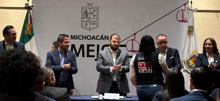 Entregan 60 nuevas certificaciones en búsqueda de personas