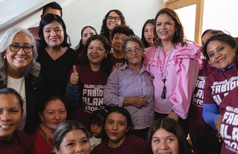 Mujeres de Zitácuaro impulsan parlamento abierto “Legislando con Fabiola Alanís”