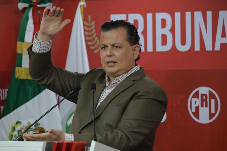 Estado mexicano, superado por cárteles tras ola de narcobloqueos nacionales: PRI