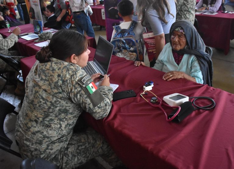 Realizan Ejército Mexicano y la Guardia Nacional actividades de Labor Social en Uruapan