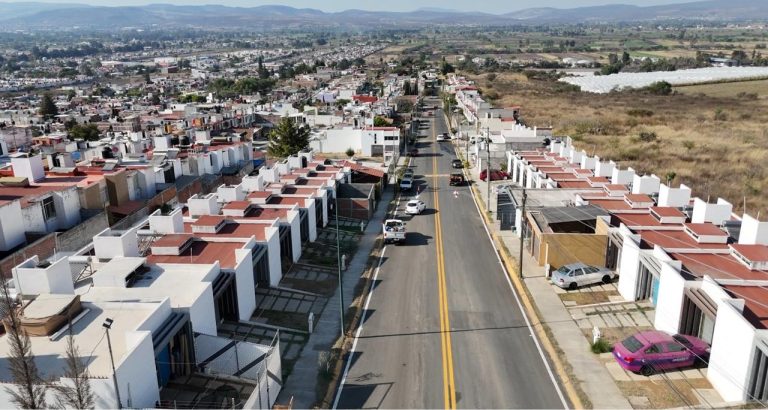 Rehabilitan vialidad que conecta Tarímbaro con la capital michoacana