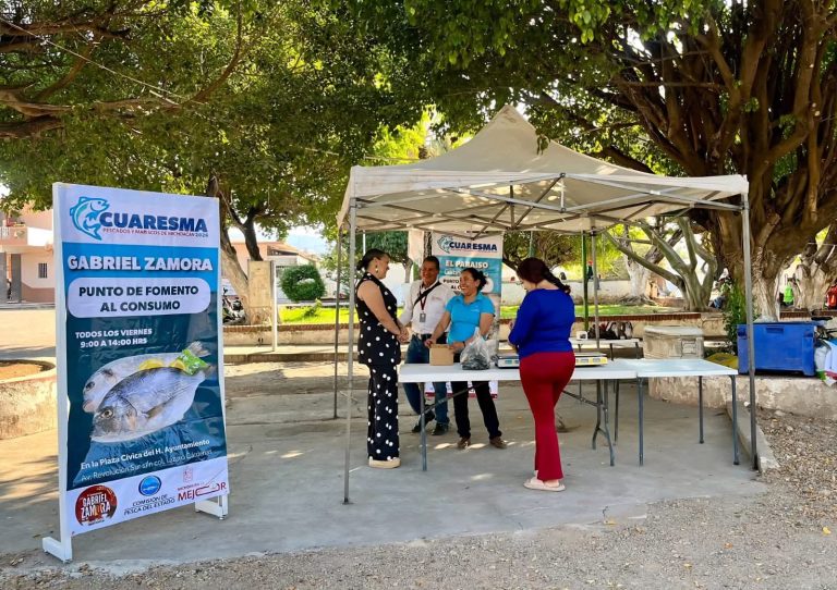 Compesca continúa ofertando pescado fresco en diversos municipios