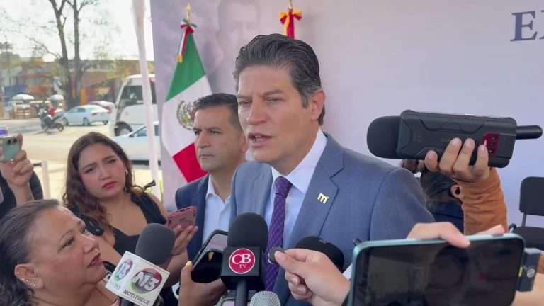 Mandarle dinero a Cuba es mantener la miseria en la que vive su población y la vida de lujos de sus dictadores: Alfonso